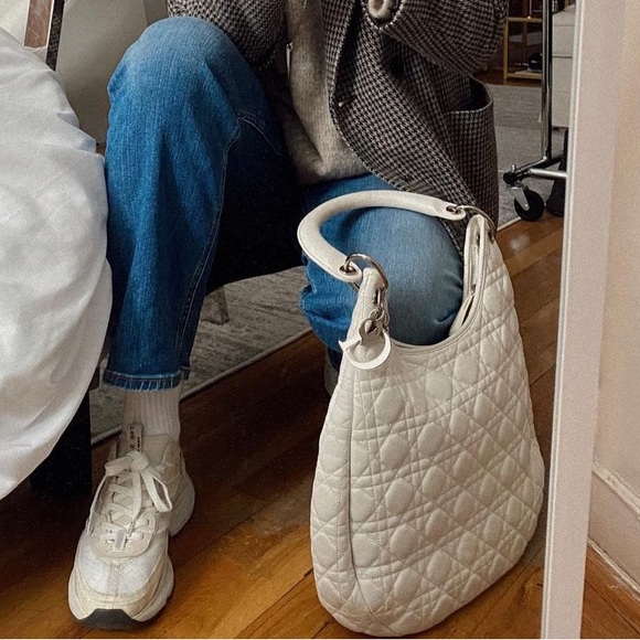 AUTHENTIC CHRISTIAN DIOR Leather Cannage Hobo - Picture 14 of 16